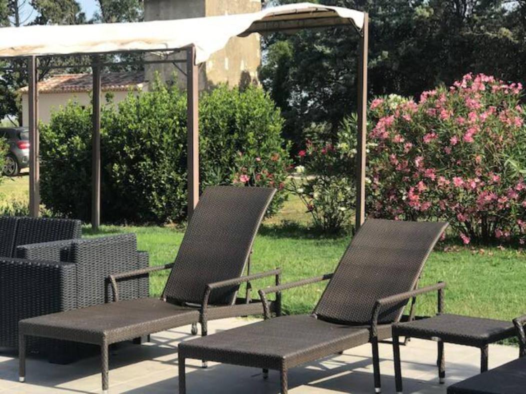 Les Templiers - Petit Bizerty 36 Pers Villa Saint-Gilles  Exteriör bild